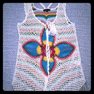 Almost Famous Crochet VTG Style Flower Cover